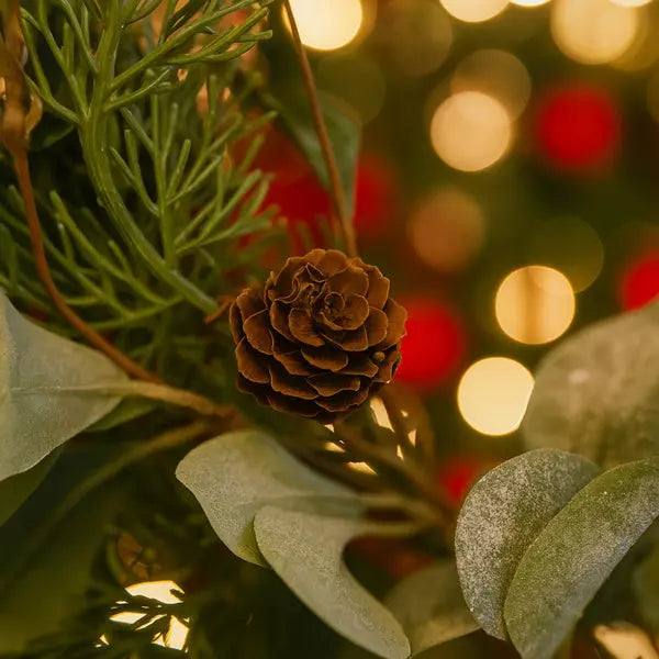 Christmas Cedar Wreath Full Luxe Greenery Holiday Door Festive Pinecone & Berry Accent FBA Shipment - The Premium