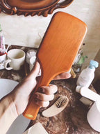 Lady Airbag Massage Cushion Comb