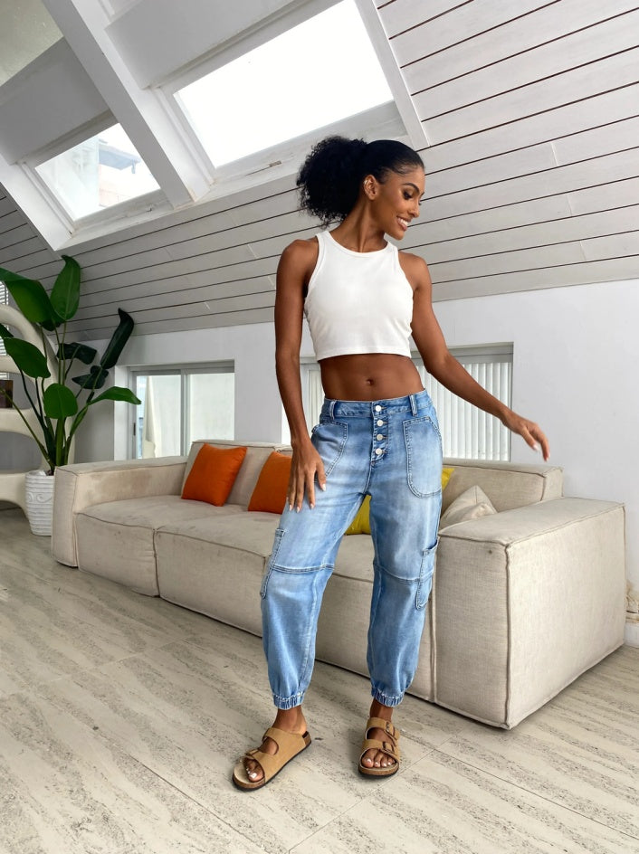 Women's High-Waist Lace-Up Jeans, Wide-Leg Full-Length Jeans With A Sexy Corset-Style Side Lacing, Statement Denim For Parties And Festivals.