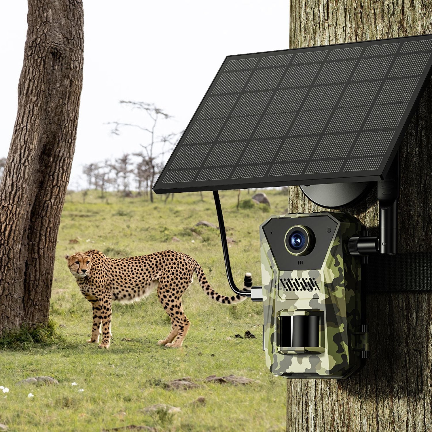 1Pc 4G 4K 30FPS Solar Trail Camera Outdoor Wildlife Camera Motion Activated IP66 Waterproof With 140 Degree Viewing Angle No Glow Night Vision SIM Card APP Control No WiFi Needed