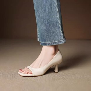 Simple One-strap Sandals Square Toe Open Toe Thin Heel Peep Toe Shoes
