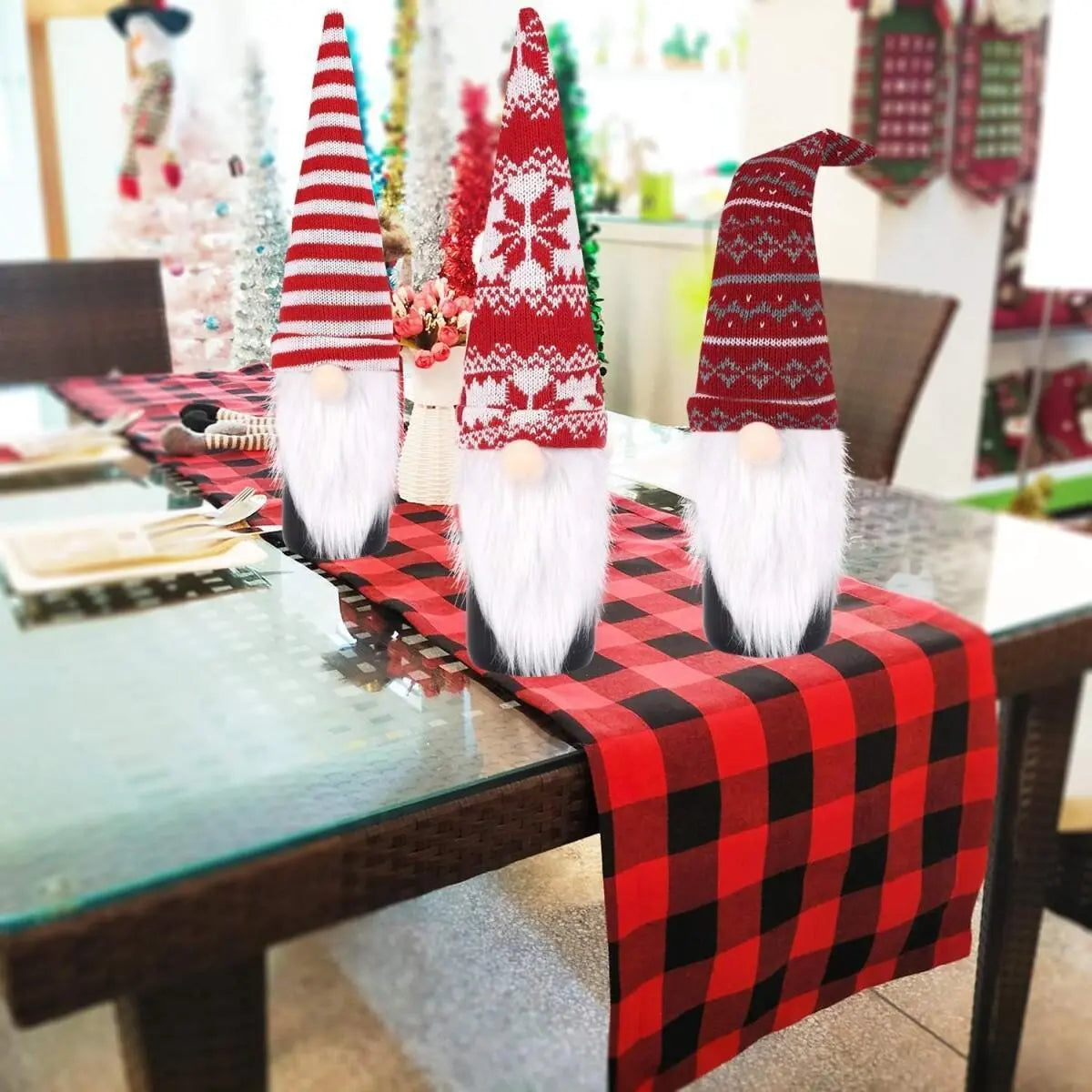 4 Pcs Christmas Wine Bottle Covers Reusable Knitted Gnomes Wine Bottle Toppers Xmas Party Handmade Tomte Swedish Gnomes Wine Decoration For Holiday New Year Dining Table Decor Party Gift - The Premium