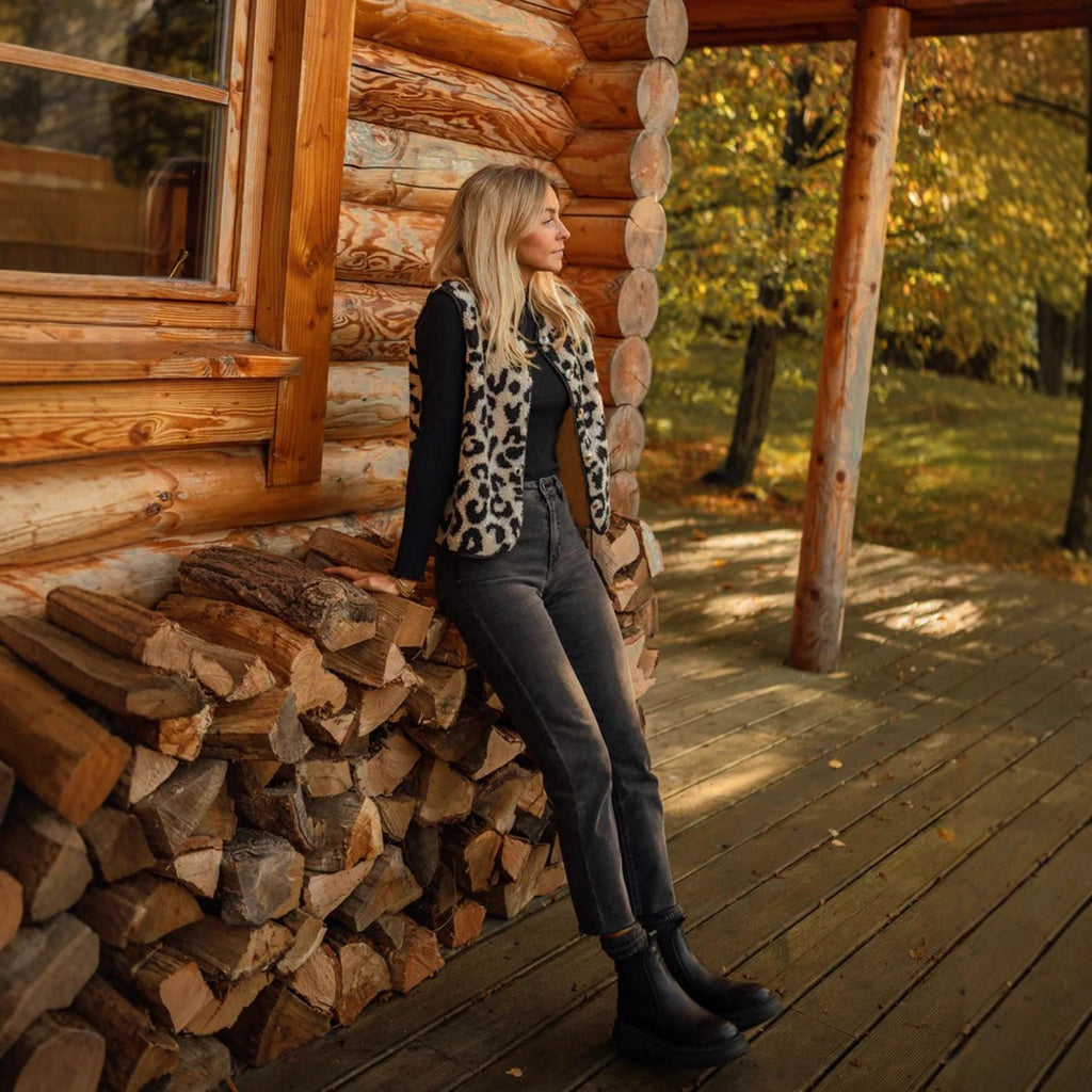 Elegant Leopard Fur Vest For Women