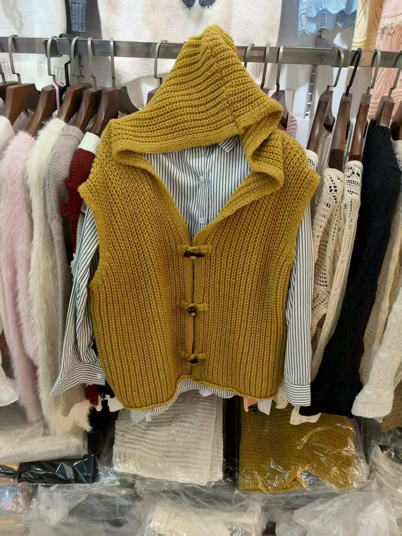 Solid Color Thick Needle Hooded Vest Knitted Cardigan