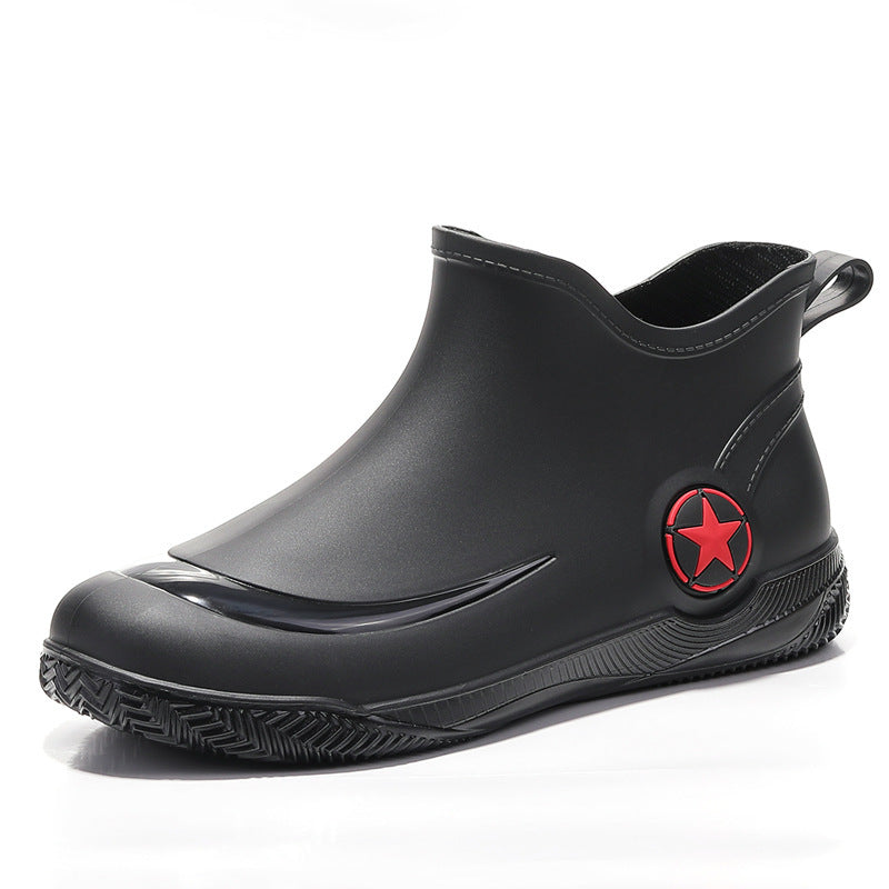 Stylish short-top men's rain boots, low-cut, non-slip and waterproof.