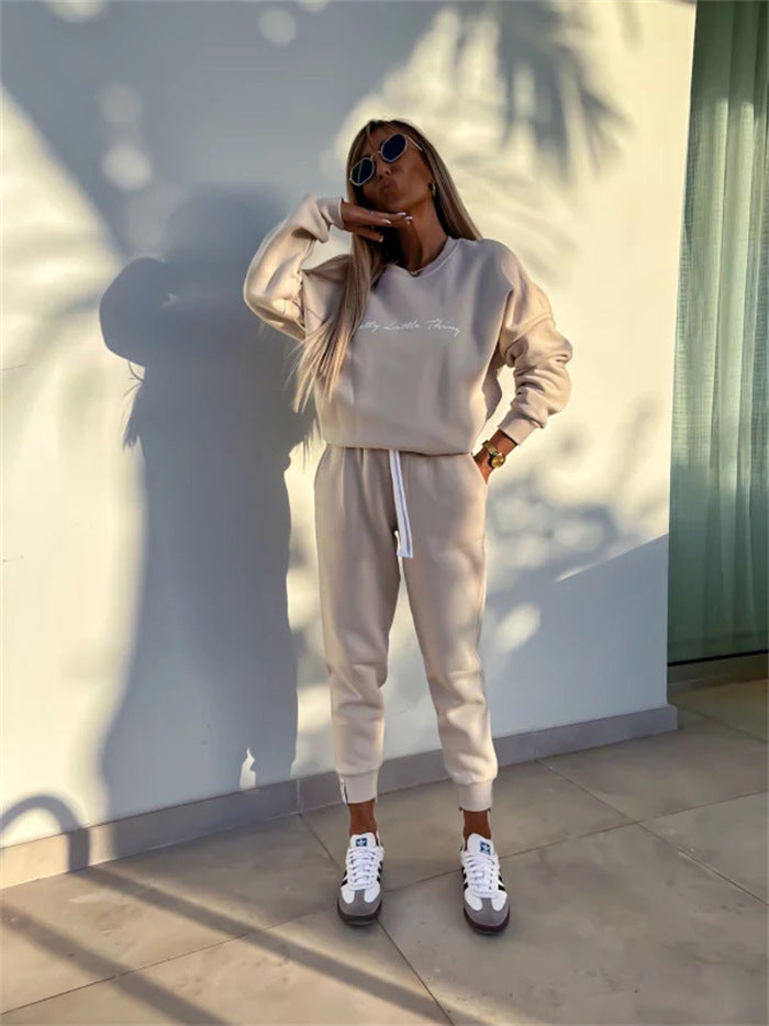 Ladies' Comfortable Hoodie And Jogger Pants Set