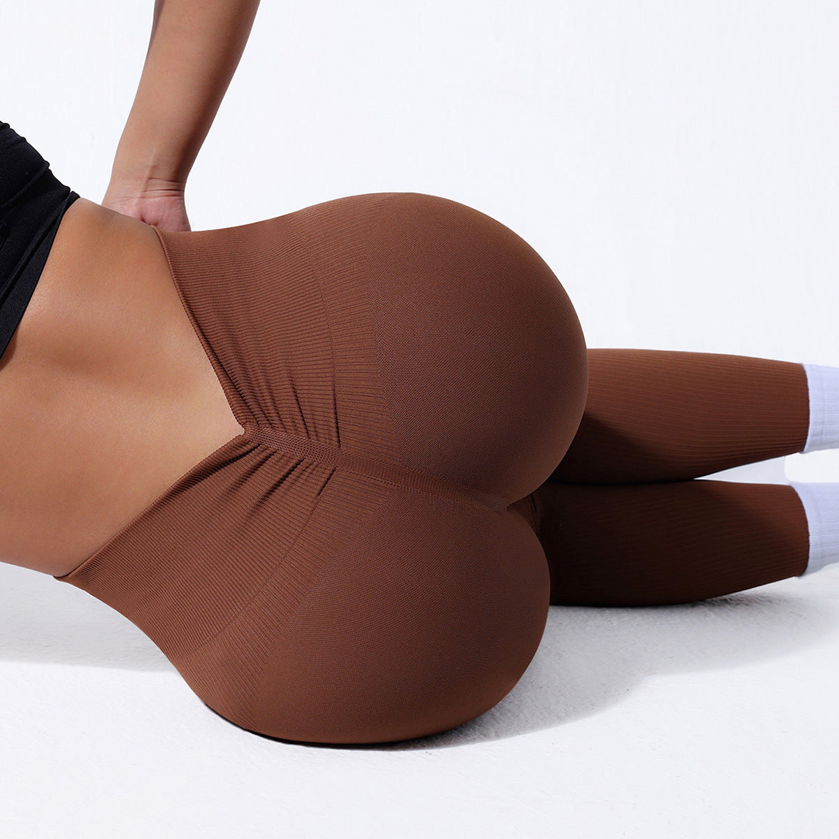 European-style Seamless Thread Sports Yoga Pants