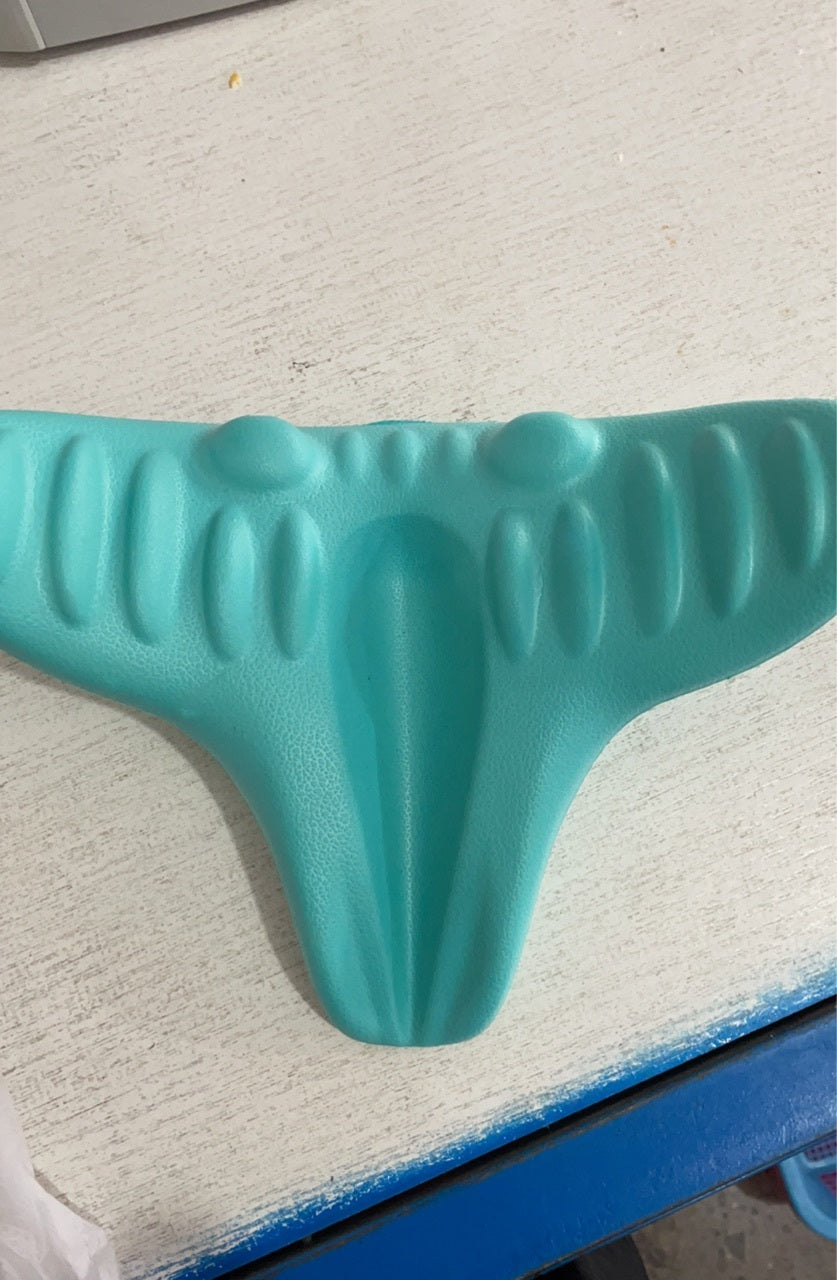 Cervical Spine Massage Pillow Gravity Shiatsu Neck Stretch Massage Pillow Home Traction Brace